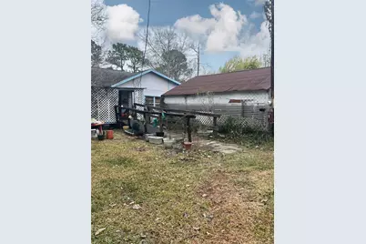 2913 Wagon Trail Road, Pearland, TX 77584 - Photo 3