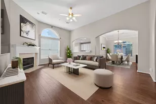 727 N Elder Grove Dr, Pearland, TX 77584 - Photo 5