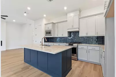 1418 Caywood Lane #B, Houston, TX 77055 - Photo 5