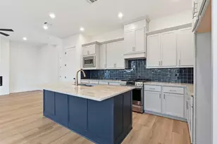 1418 Caywood Ln, Houston, TX 77055 - Photo 5