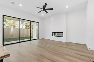 1418 Caywood Ln, Houston, TX 77055 - Photo 7