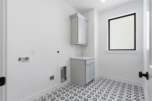 1418 Caywood Ln, Houston, TX 77055 - Photo 15