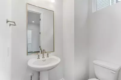 806 Fisher Street #C, Houston, TX 77018 - Photo 11