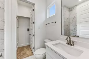806 Fisher St, Houston, TX 77018 - Photo 23