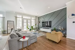 1040 W 26th St, Houston, TX 77008 - Photo 19