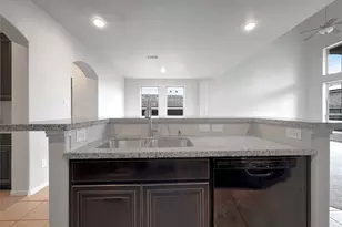 632 Kickapoo Ct, Webster, TX 77598 - Photo 15