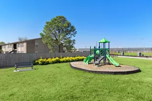 2971 Pk Hl Ln, Stafford, TX 77477 - Photo 31