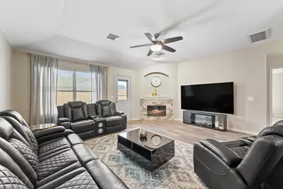 4717 Glencastle Court, Kingwood, TX 77345 - Photo 15