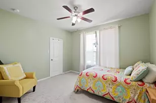 4911 Thunder Creek Ln, Sugar Land, TX 77479 - Photo 3