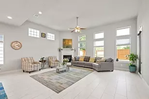 4911 Thunder Creek Ln, Sugar Land, TX 77479 - Photo 1