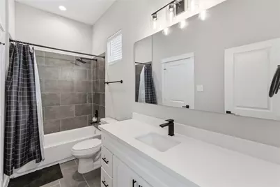 417 Stonework Landing Lane, Houston, TX 77076 - Photo 17