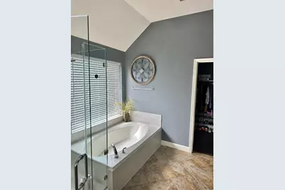 13206 Gentle Water Drive, Houston, TX 77044 - Photo 23