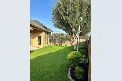 13206 Gentle Water Drive, Houston, TX 77044 - Photo 35