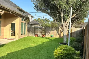 13206 Gentle Water Dr, Houston, TX 77044 - Photo 37