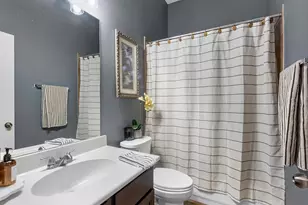 13206 Gentle Water Dr, Houston, TX 77044 - Photo 35
