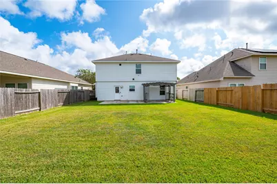 512 Forest Village Circle, La Marque, TX 77568 - Photo 31