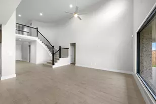 2930 Belle Tree Ln, Katy, TX 77493 - Photo 9