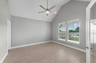 2930 Belle Tree Ln, Katy, TX 77493 - Photo 11