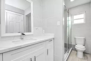 9126 Troulon Dr, Houston, TX 77036 - Photo 23