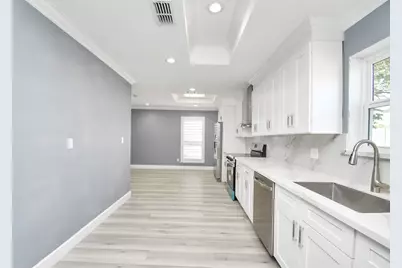 9126 Troulon Drive, Houston, TX 77036 - Photo 15