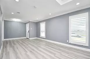 9126 Troulon Dr, Houston, TX 77036 - Photo 9