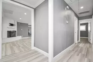 9126 Troulon Dr, Houston, TX 77036 - Photo 19