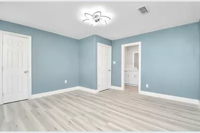 9126 Troulon Drive, Houston, TX 77036 - Photo 21