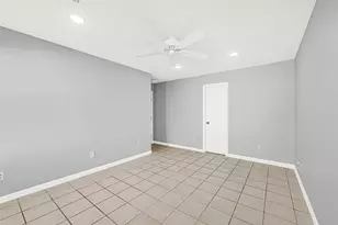 26214 Cypresswood Dr, Spring, TX 77373 - Photo 17