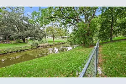 3306 Tompkins Drive, Baytown, TX 77521 - Photo 29