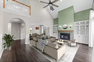8003 Oakwood Hollow St, Houston, TX 77040 - Photo 7