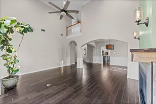 8003 Oakwood Hollow St, Houston, TX 77040 - Photo 7