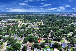 8119 Concho St, Houston, TX 77036 - Photo 31