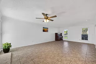 2328 Colleen Dr, Pearland, TX 77581 - Photo 9