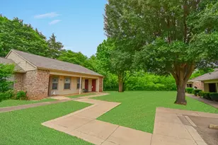 1220 Heritage Dr, Jacksonville, TX 75766 - Photo 3