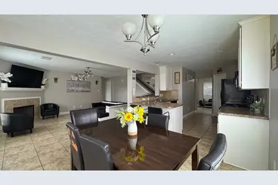 16910 Great Oaks Glen Drive, Houston, TX 77083 - Photo 17