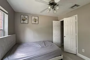 16910 Great Oaks Glen Dr, Houston, TX 77083 - Photo 19