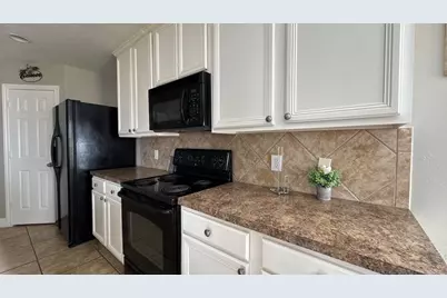 16910 Great Oaks Glen Drive, Houston, TX 77083 - Photo 15