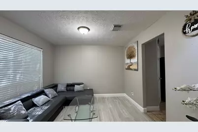 16910 Great Oaks Glen Drive, Houston, TX 77083 - Photo 33