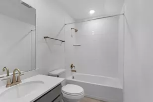 7807 Topaz Ridge Dr, Angleton, TX 77515 - Photo 21