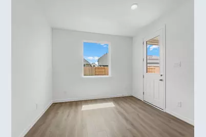 7807 Topaz Ridge Drive, Angleton, TX 77515 - Photo 11