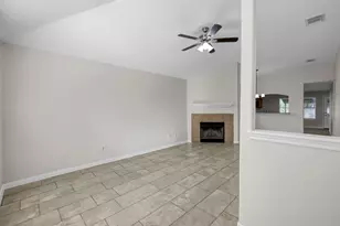 10486 Twin Circles Dr, Montgomery, TX 77356 - Photo 5