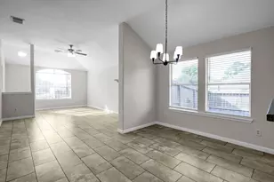 10486 Twin Circles Dr, Montgomery, TX 77356 - Photo 13