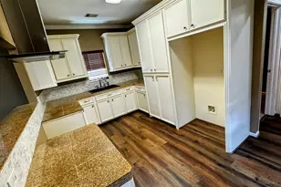 507 78th St, Houston, TX 77012 - Photo 13