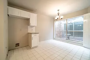 11611 Glenwolde Dr, Houston, TX 77099 - Photo 9