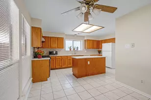 4131 Club Valley Dr Dr, Houston, TX 77082 - Photo 7