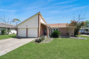 1750 Hilton Head Dr, Missouri City, TX 77459 - Photo 3