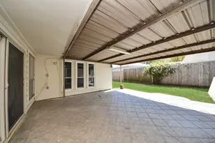 1750 Hilton Head Dr, Missouri City, TX 77459 - Photo 15