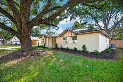 903 Chetwood Circle, League City, TX 77573 - Photo 5
