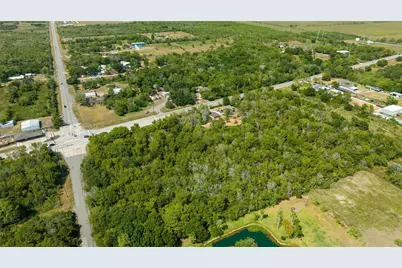 8321 Fm 517 S, Dickinson, TX 77539 - Photo 5