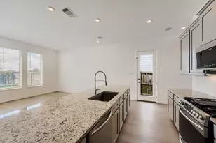 4146 Balboa Dr, Iowa Colony, TX 77583 - Photo 9